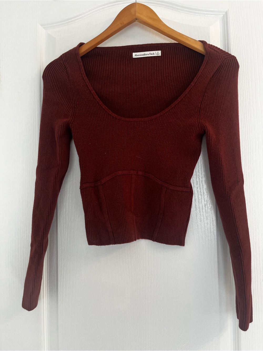 Abercrombie & Fitch Ribbed Scoop Neck Long Sleeve Sweater - Burgundy